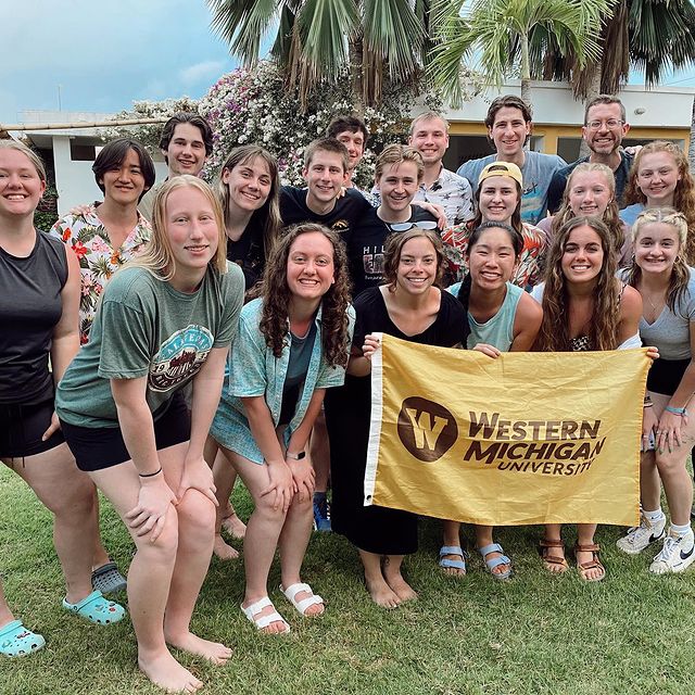 334642806_431336662521991_1534306099665851090_n