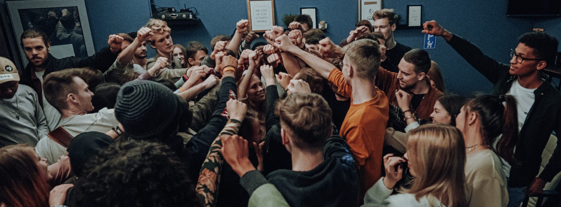 s-h-gue-CjMwAu4-OqY-unsplash